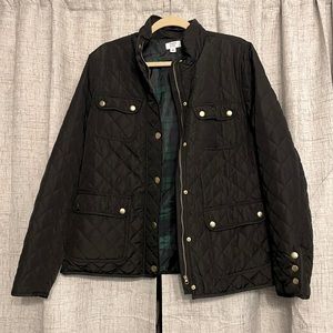 Crown & Ivy light puffer jacket
